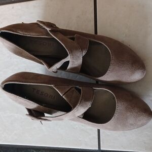 Tesori Grey Mary Jane Suede Wedge Heels , tan, 8.5